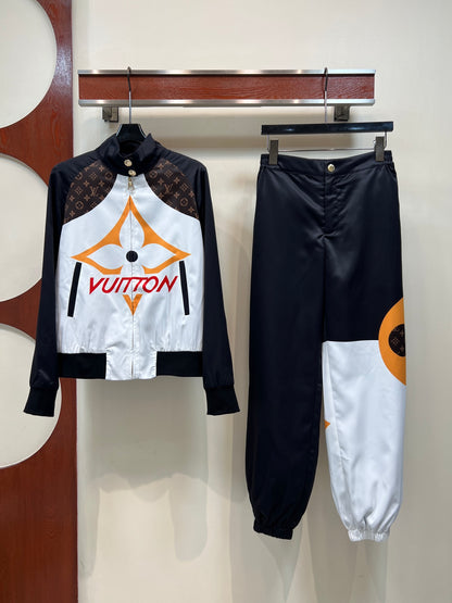LU  Woman  Sport Suits Limited edition