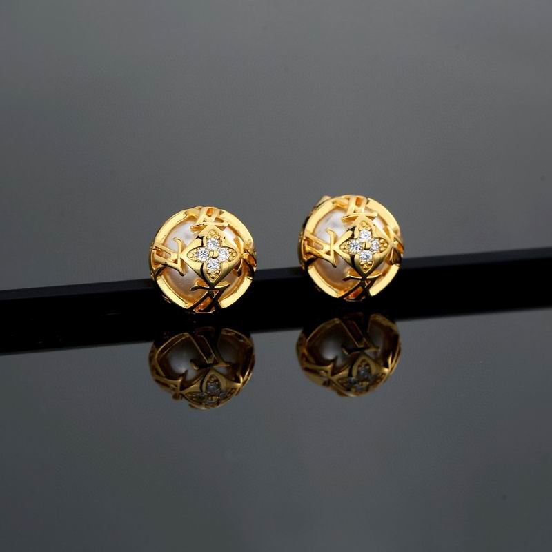 LU  Fashion Earrings