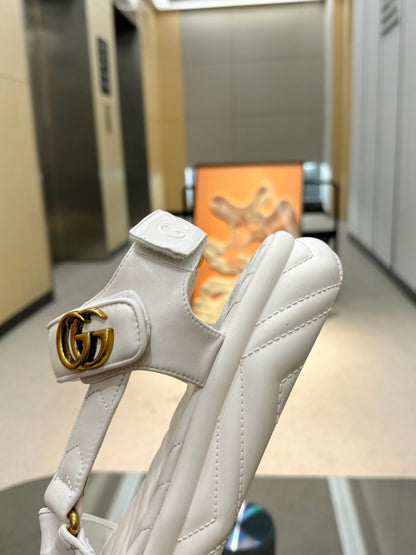 GU Sandals  3 Color's