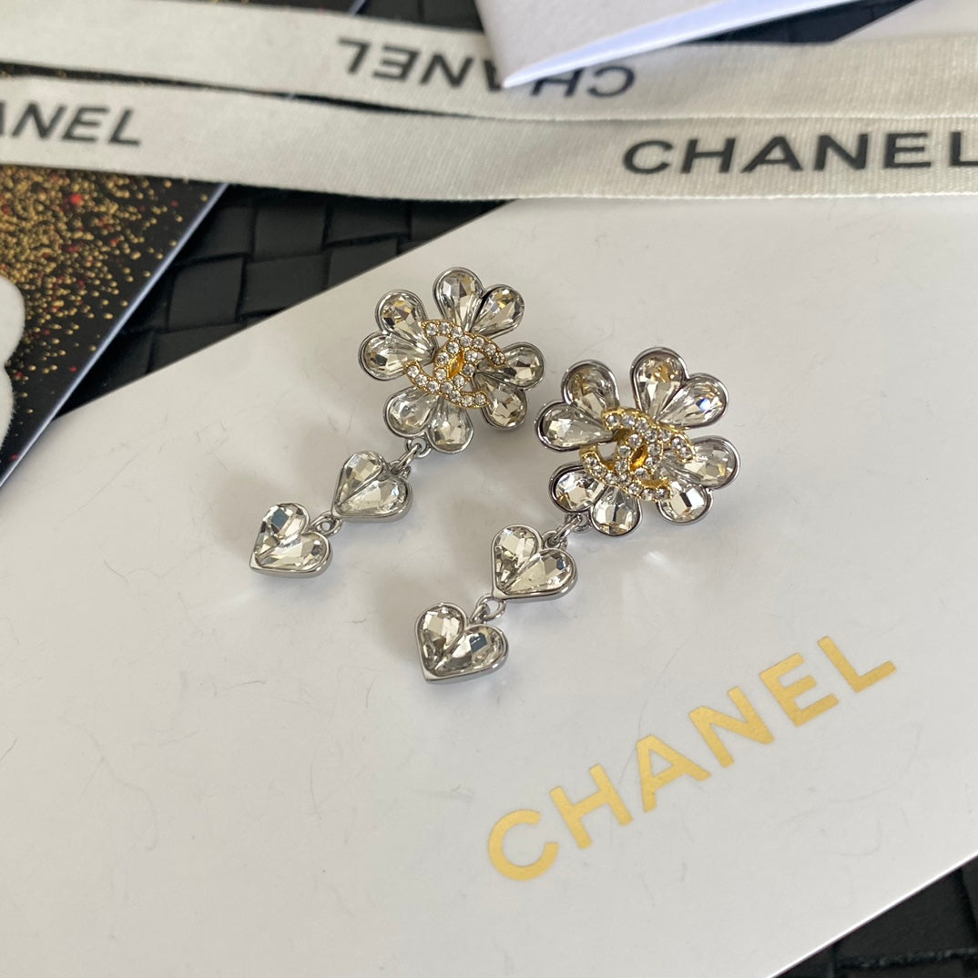 C H L Fashion earrings  SALE-min order required