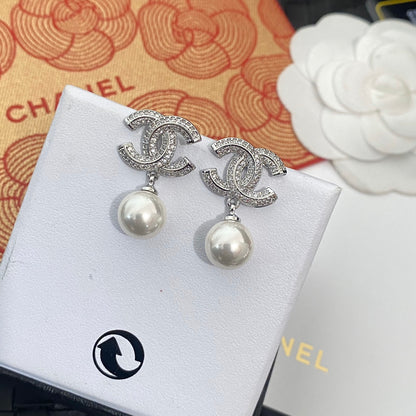 C H L Fashion earrings  SALE-min order required