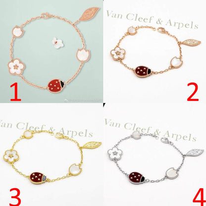 VAN C&A Fashion Bracelet 4 Color's