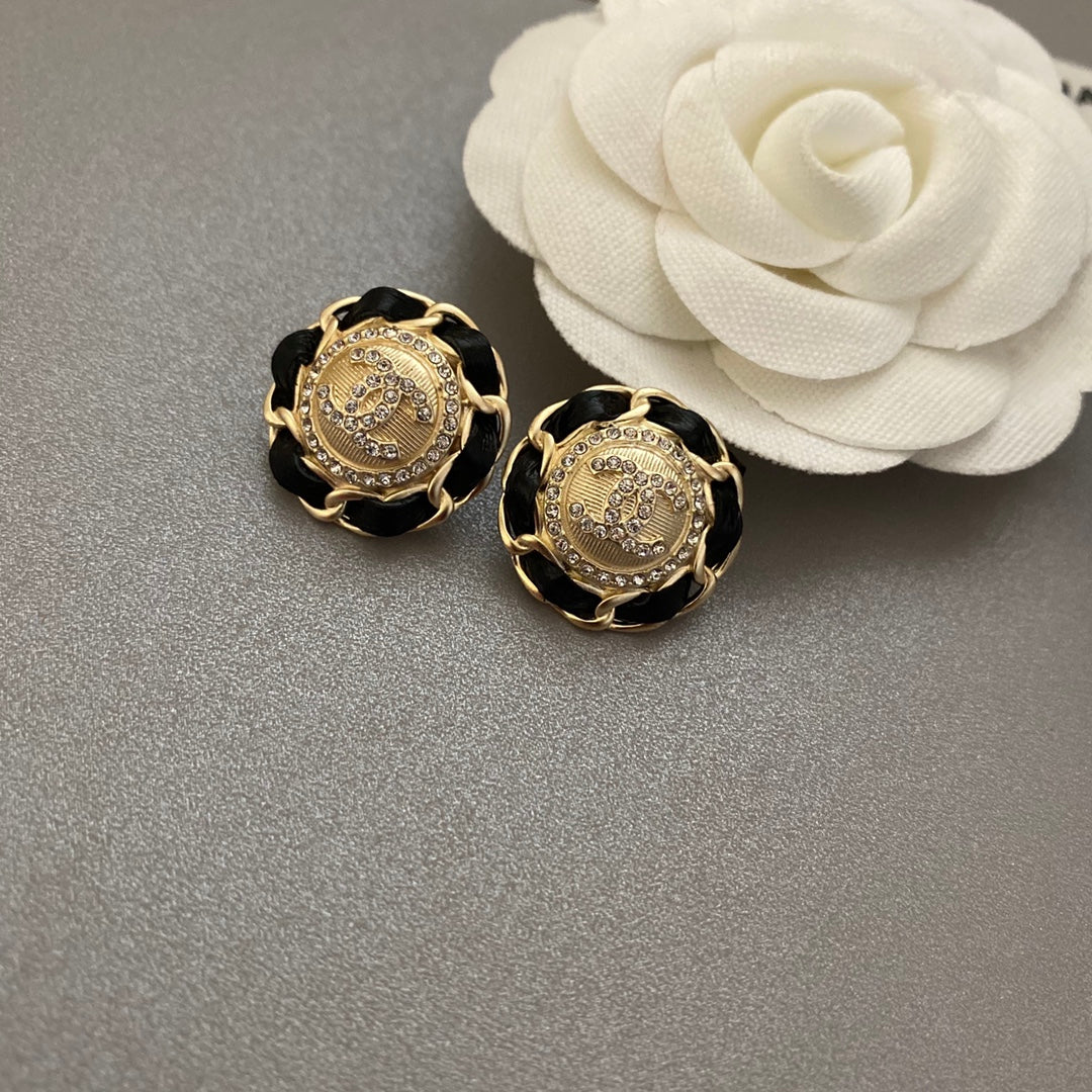 C H L Fashion earrings  SALE-min order required
