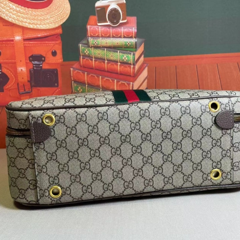 GU x SUPR briefcase bag  36 cm