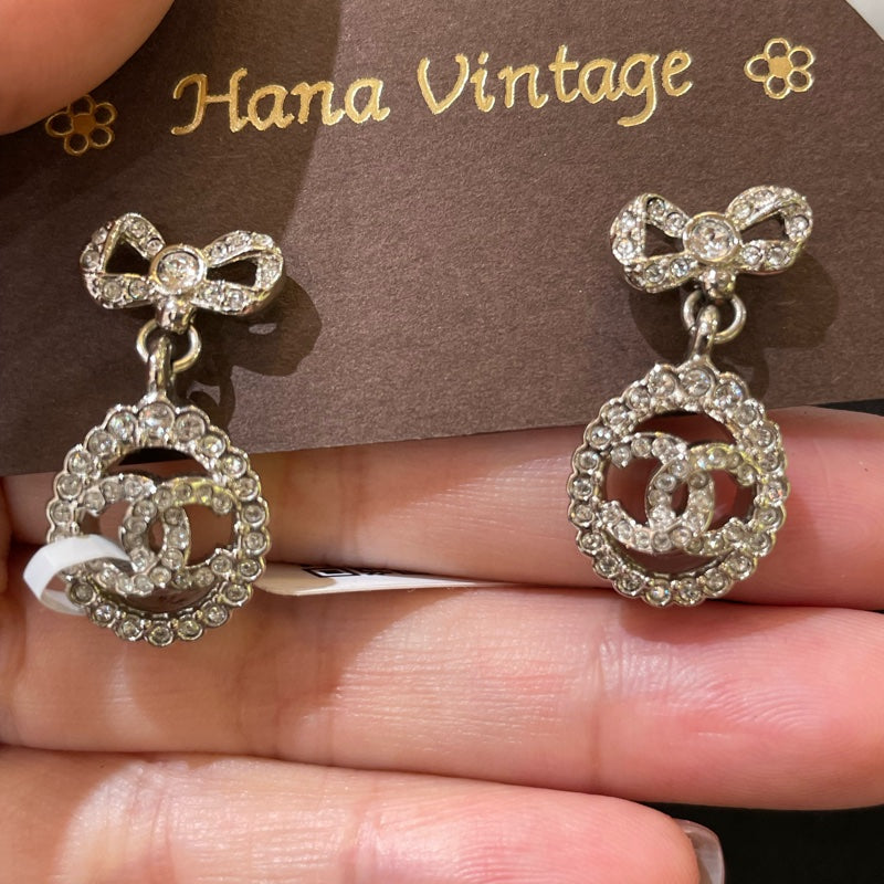 C H L Fashion earrings  SALE-min order required