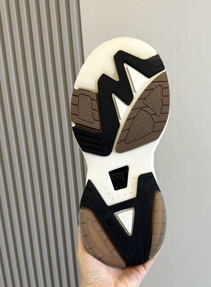 AMR Sneakers