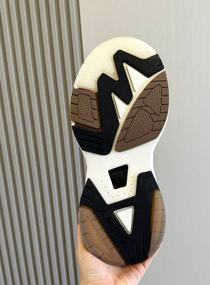 AMR Sneakers