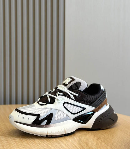 AMR Sneakers