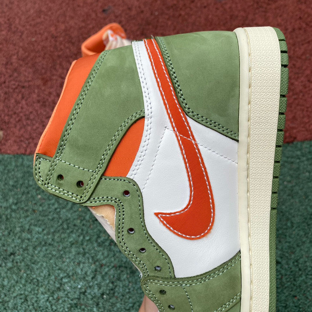 N*KE Air Jorda  Celadon AJ 1 Sneakers 46
