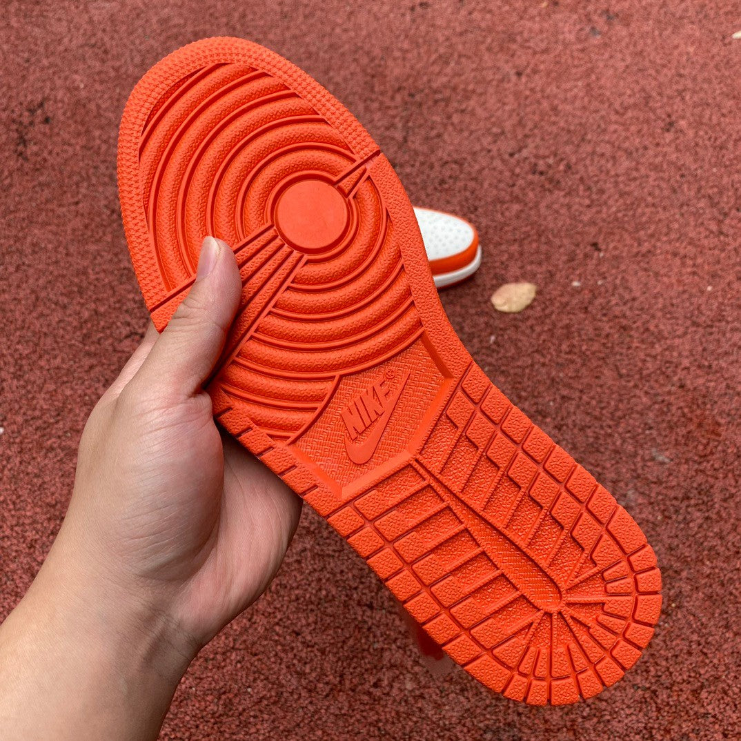 N*KE  x  OFF WITE Sneakers AJ1 Jordan