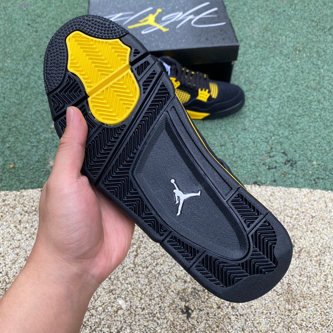 N*KE  x  Sneakers AJ4 THUNDER Jordan Mid  46