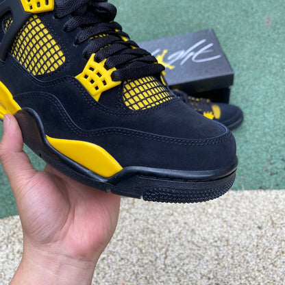 N*KE  x  Sneakers AJ4 THUNDER Jordan Mid  46