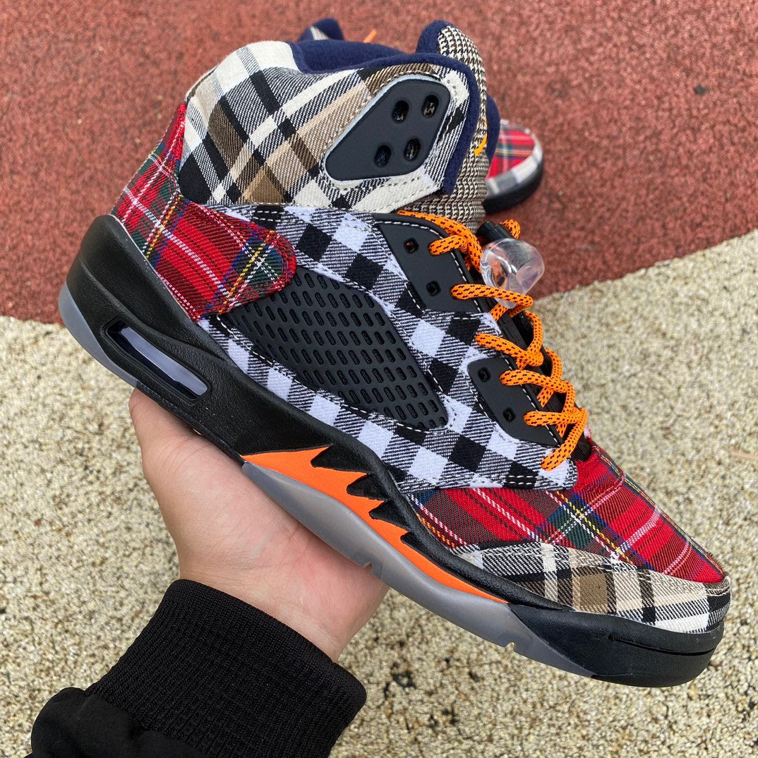 N*KE vs  AJ 5 Sneakers Plaid