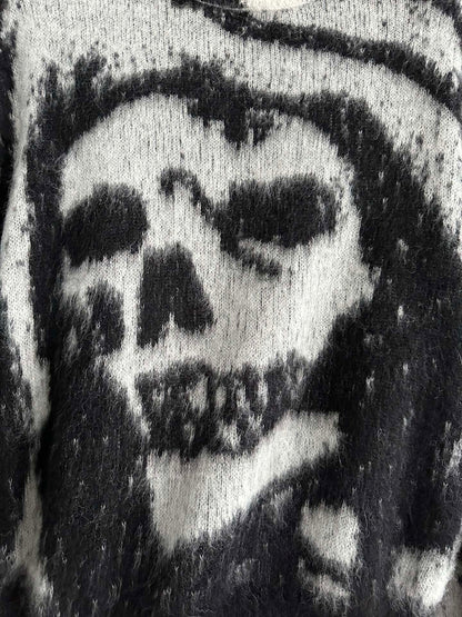 AMR  Sweater Sweatshirt GO