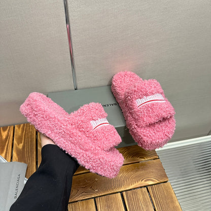 SNBAL  Slippers  2 Color 's