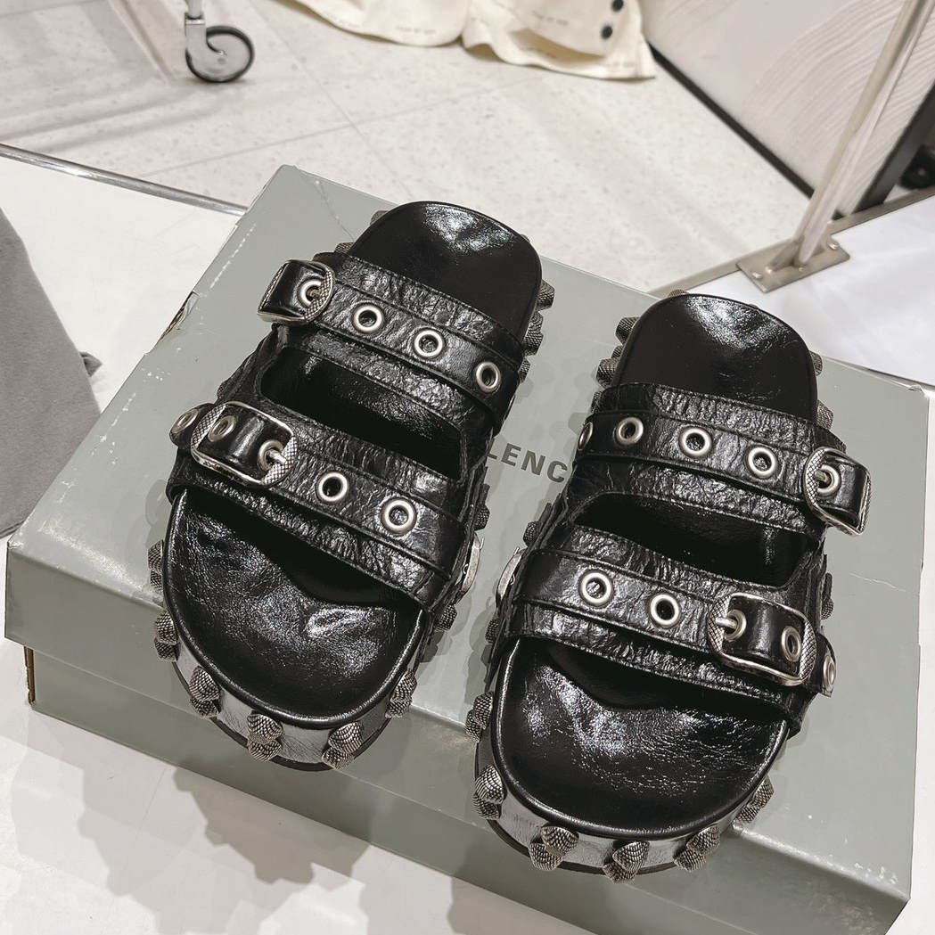 SNBAL  Sandals 3 Color 's