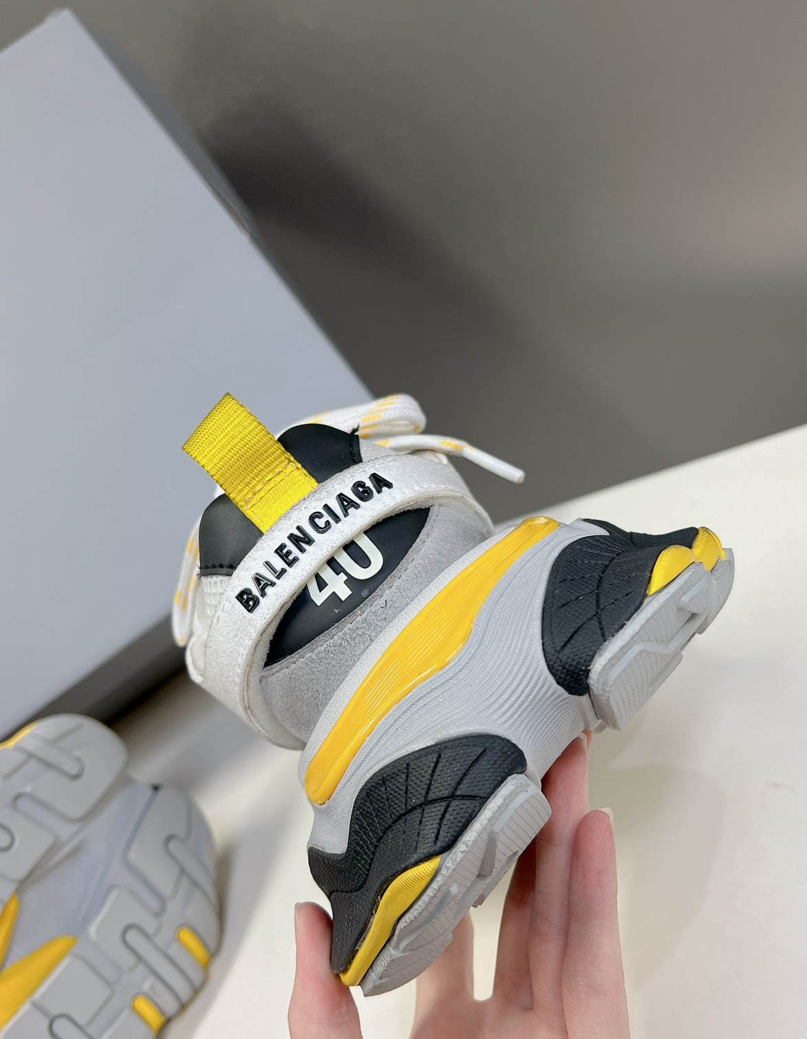 SNBAL  Sneakers 46