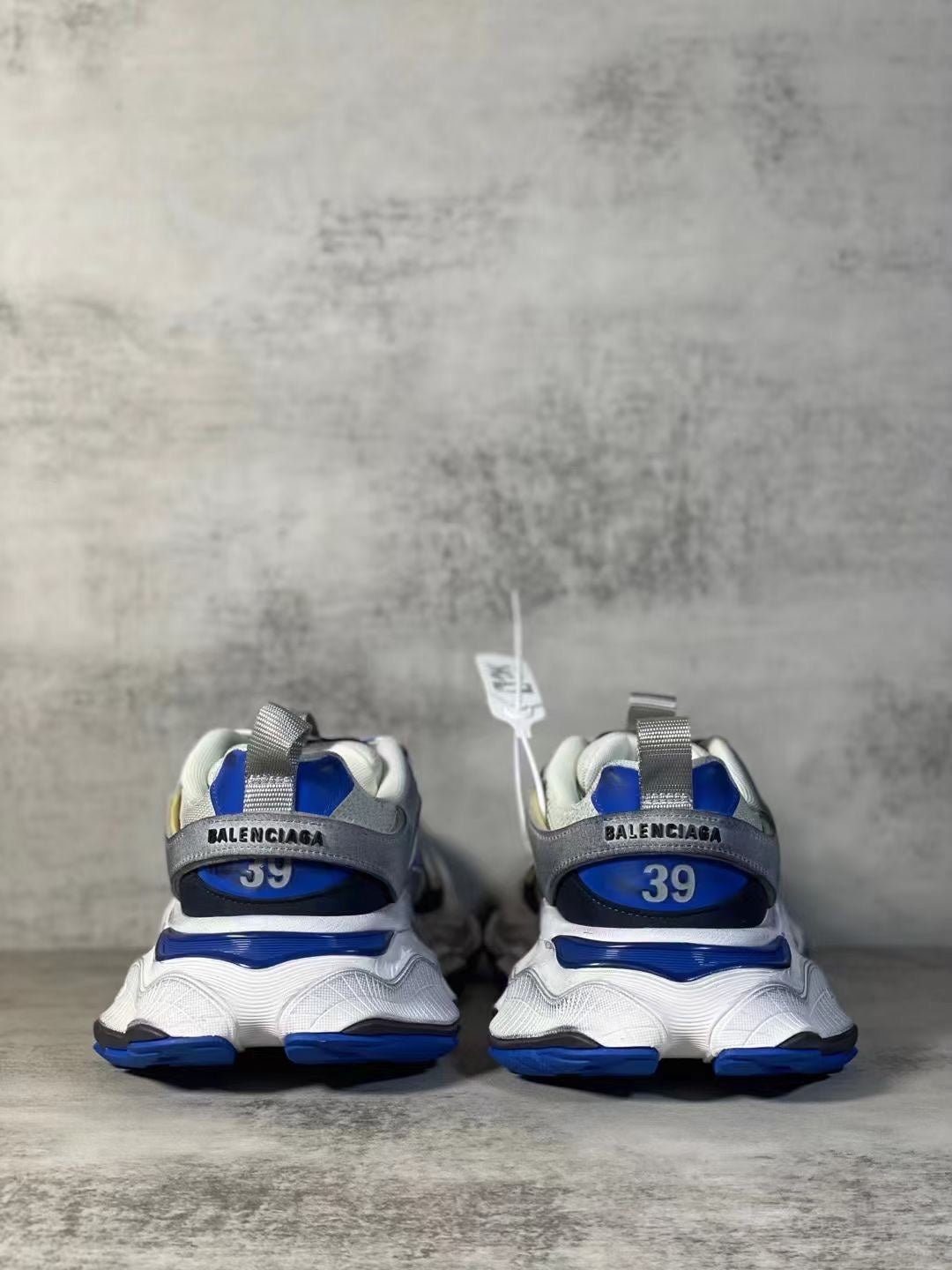 SNBAL  Sneakers 46