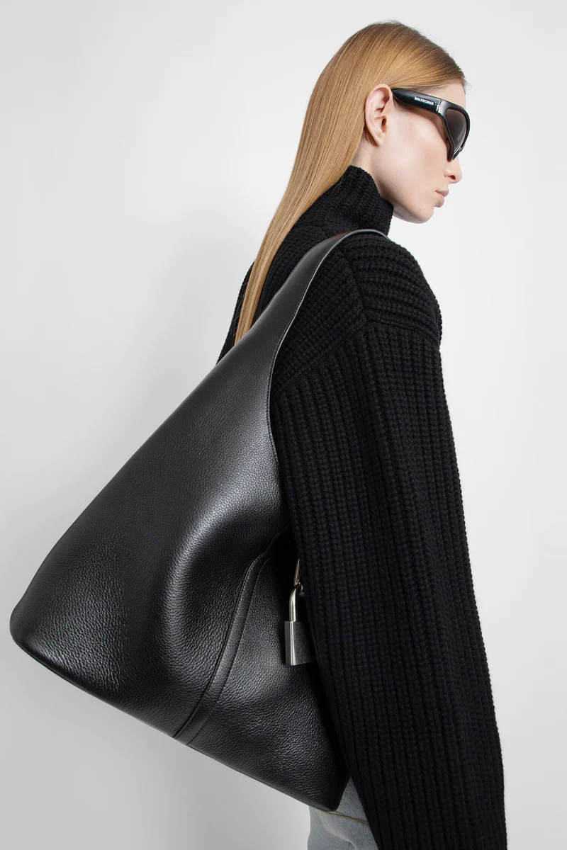 SNBAL HOBO  Bag  35  cm