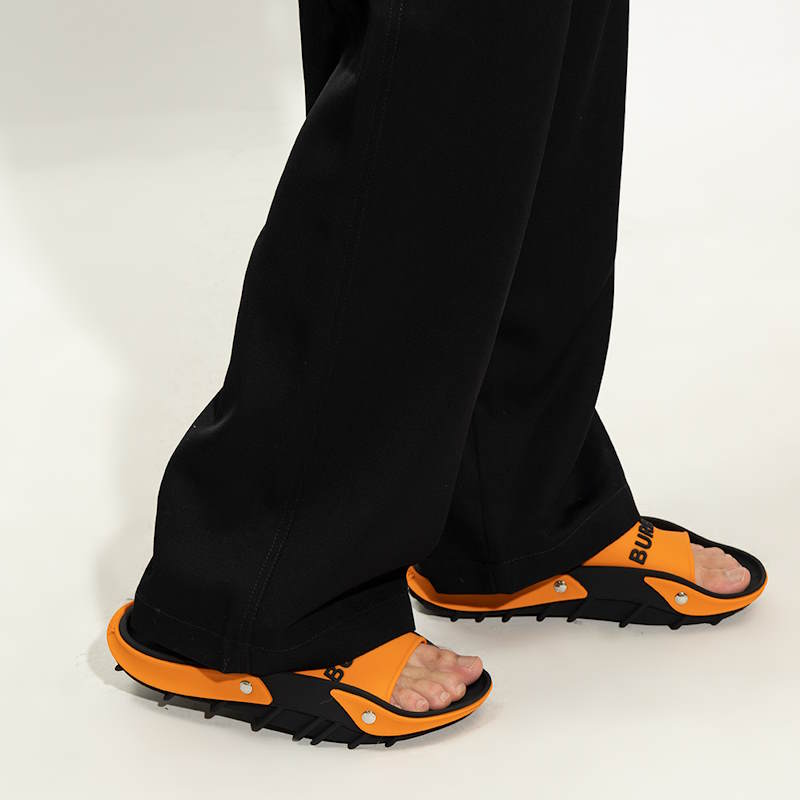 *BURBBER  Slippers 2 Color 's