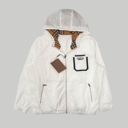 *BURBBER Windbreaker  Jacket  2 Color 's