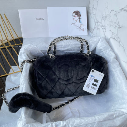 CHL Shearling Bag 24 cm 2 Color 's