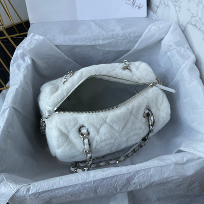 CHL Shearling Bag 24 cm 2 Color 's