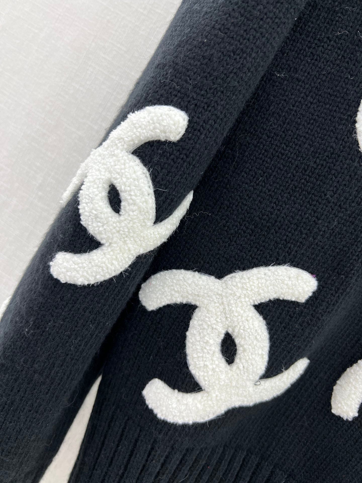 CHL Sweater Sweatshirt 2 Color 's Woman
