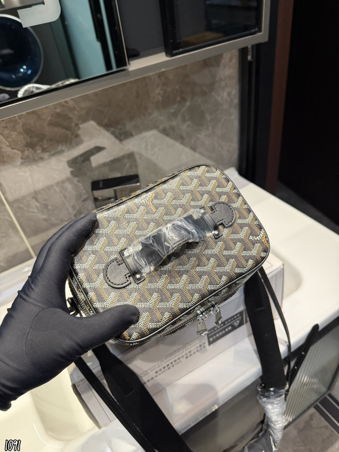 A*GO  Muse vanity case bag 4 Color's 20 CM