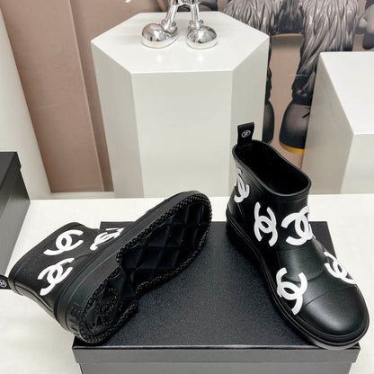 CHL Boots  LOW  Logo