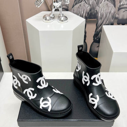 CHL Boots  LOW  Logo