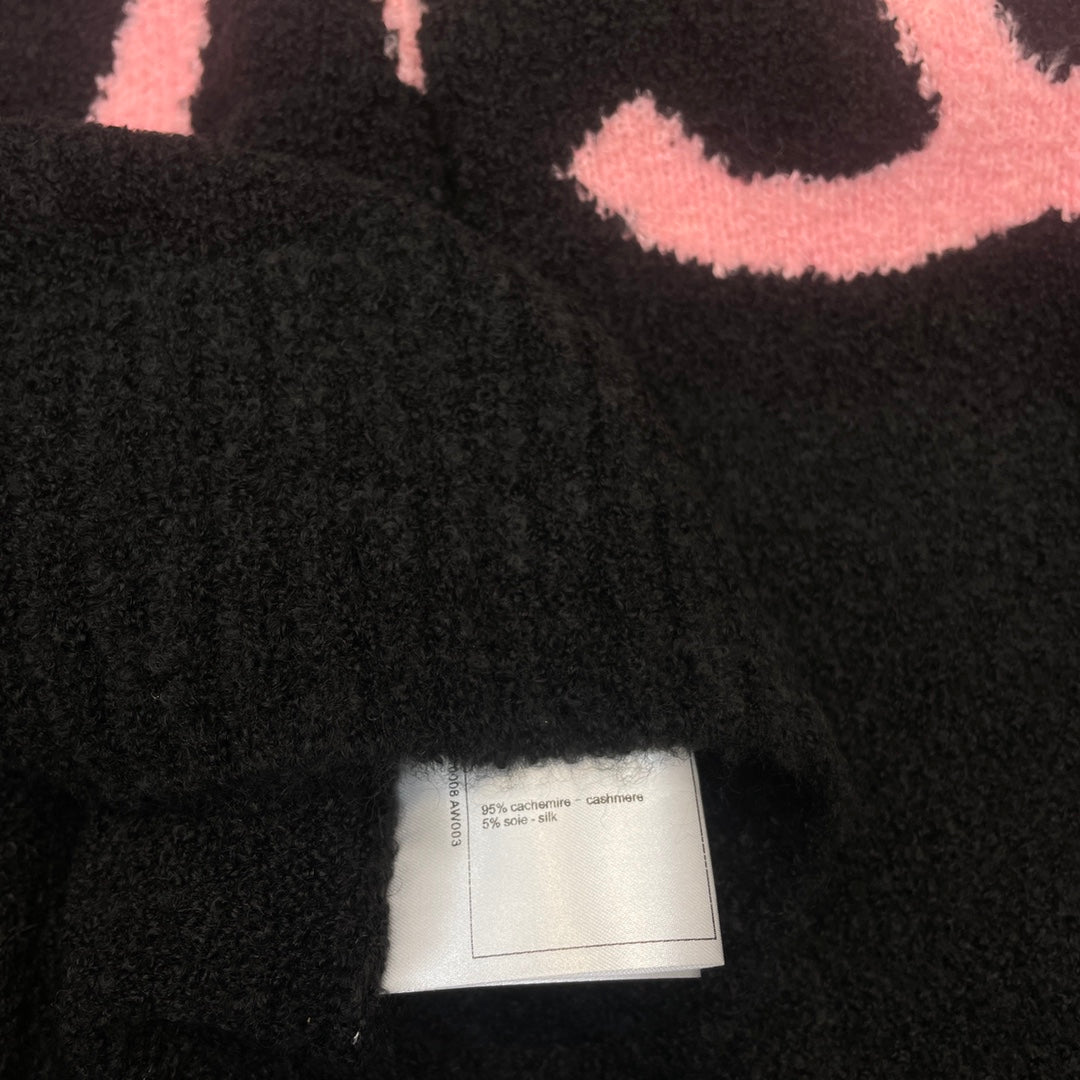 CHL Sweater Woman