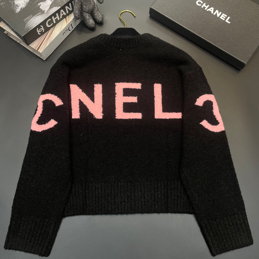CHL Sweater Woman