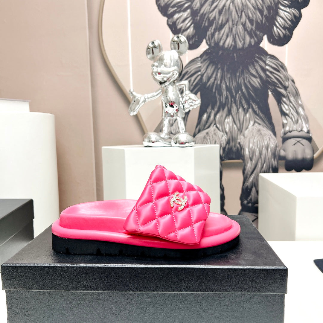 CHL Slippers Slider