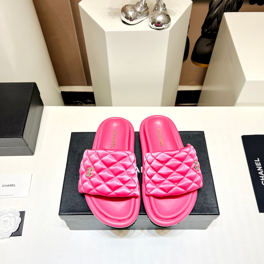 CHL Slippers Slider