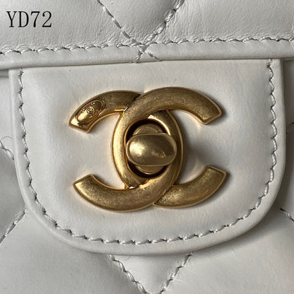 CHL  Bag  22 cm  2 Color 's