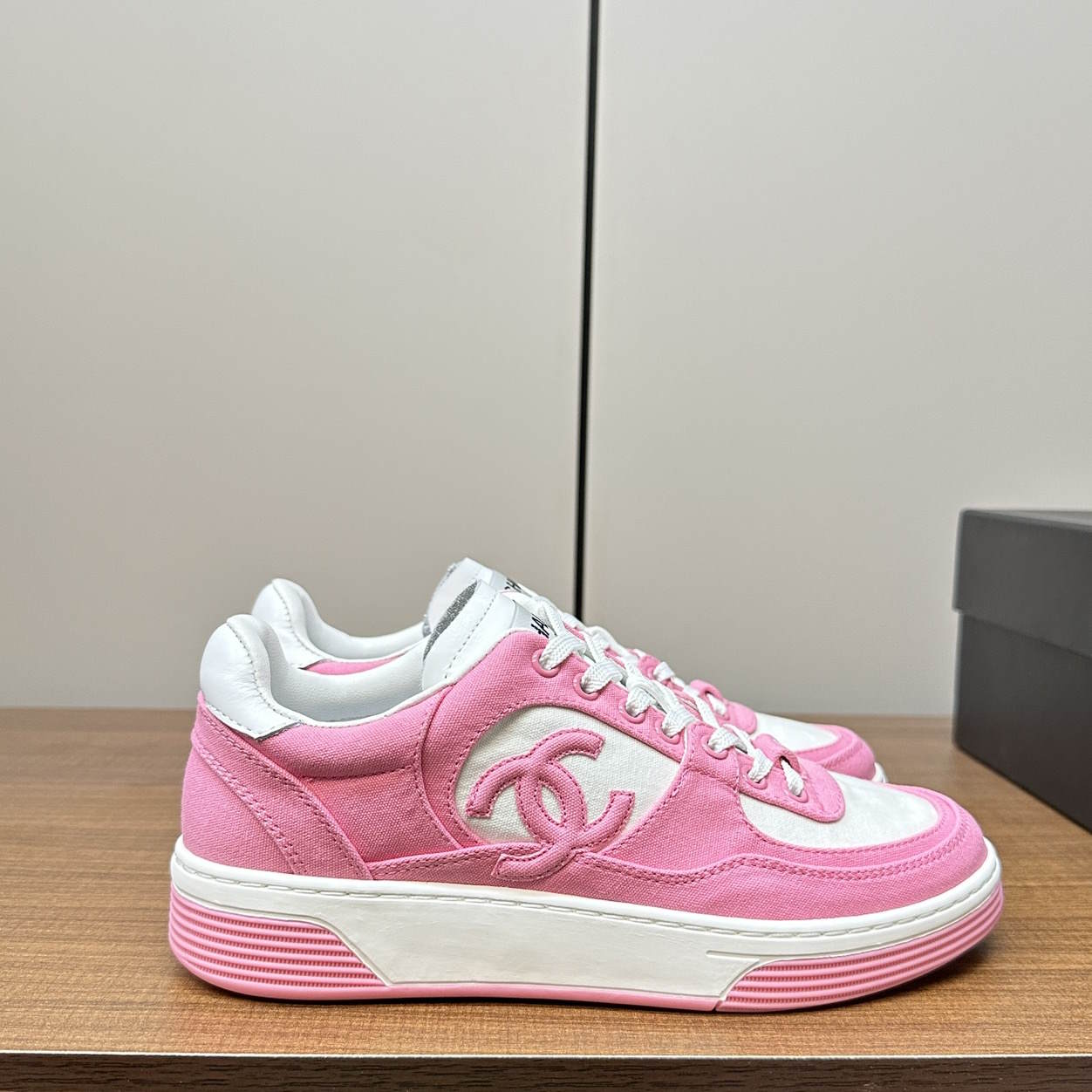 CHL  Sneakers Woman 2 Color 's