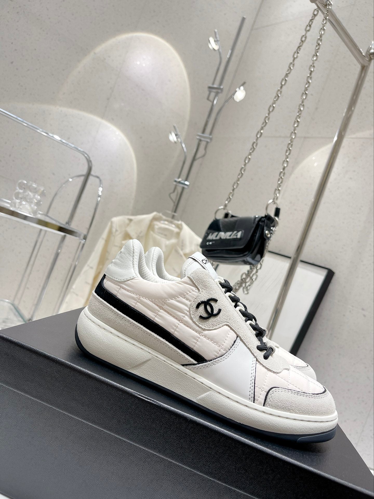 SNBAL Sneakers 3 Color 's