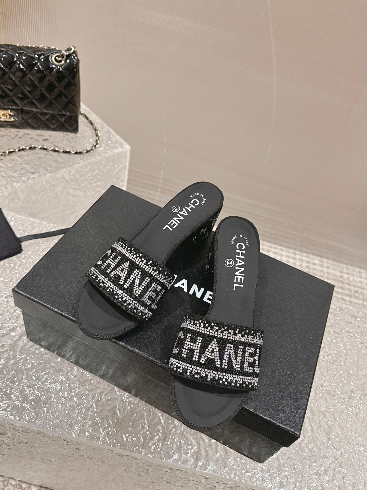 CHL Slippers Sandals 2 Color 's