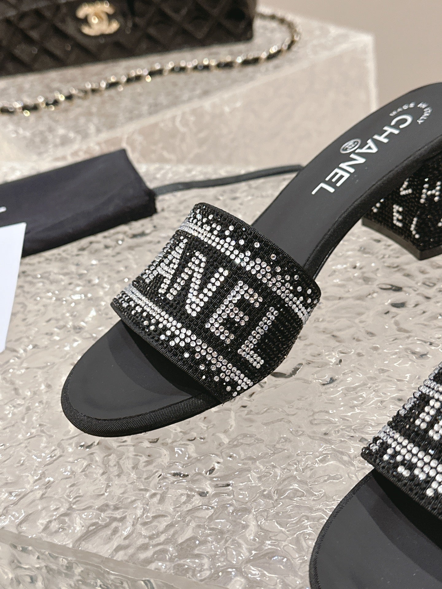 CHL Slippers Sandals 2 Color 's