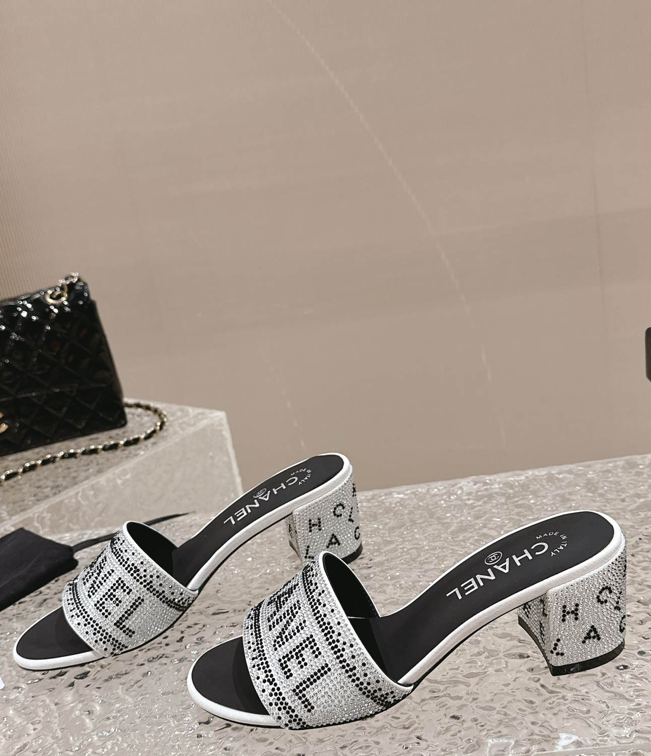 CHL Slippers Sandals 2 Color 's