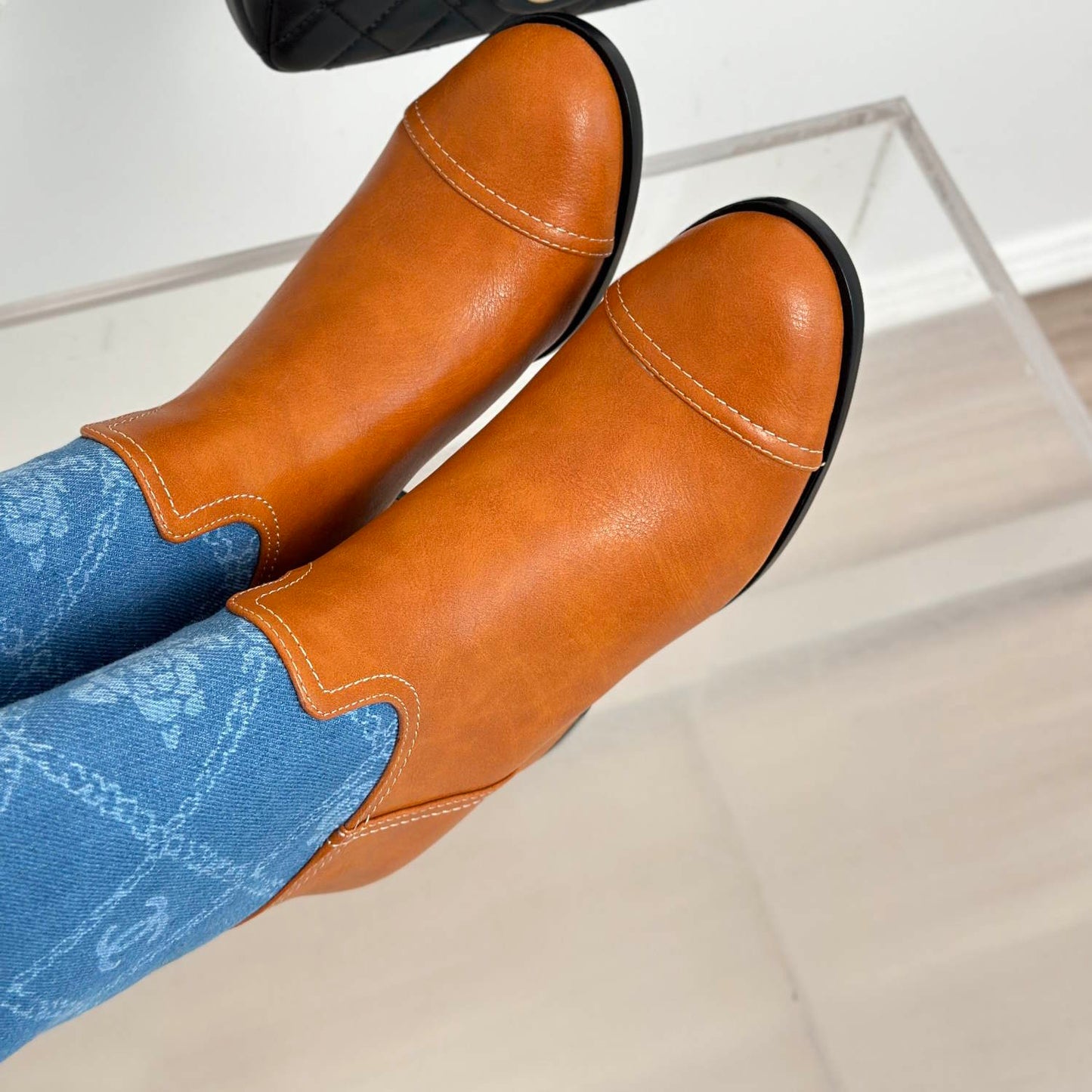CHL  Boots  2 Color 's High