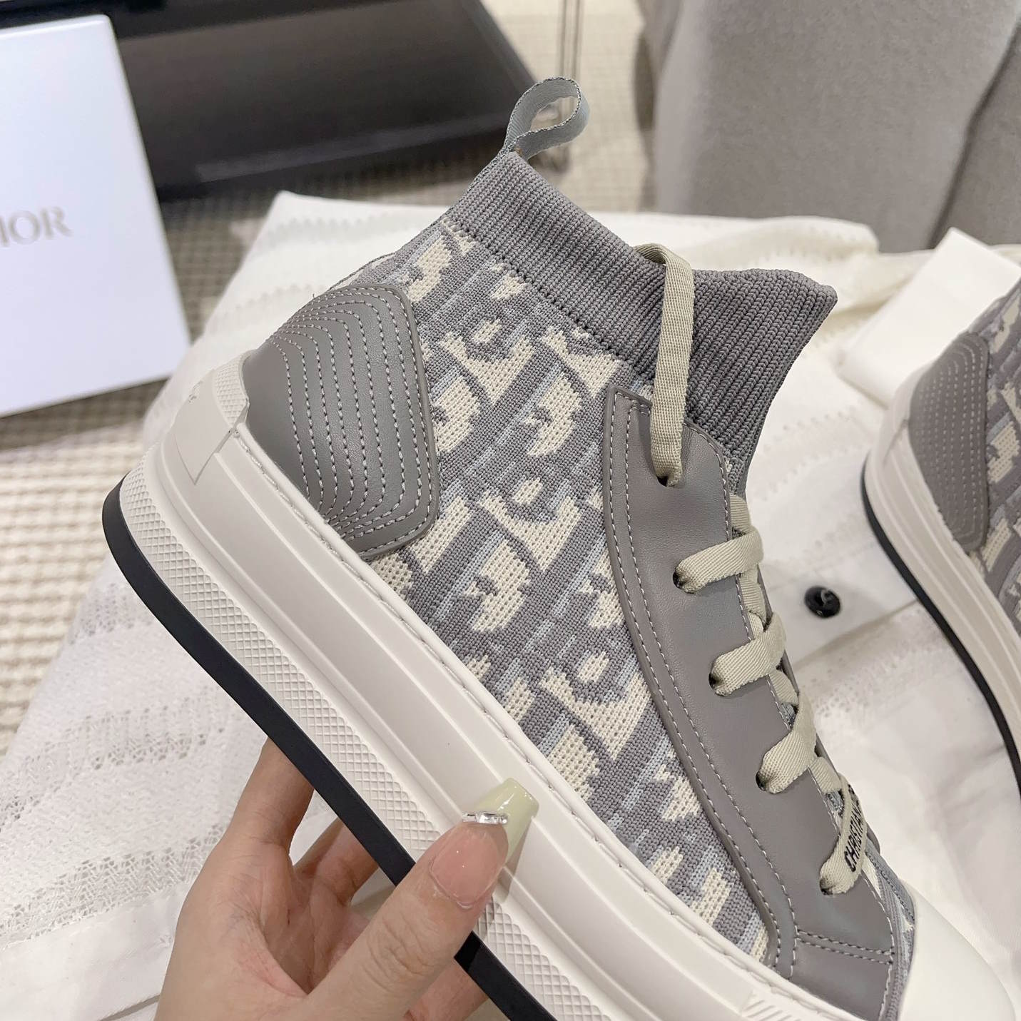 CHD Sneakers  2 Color 's