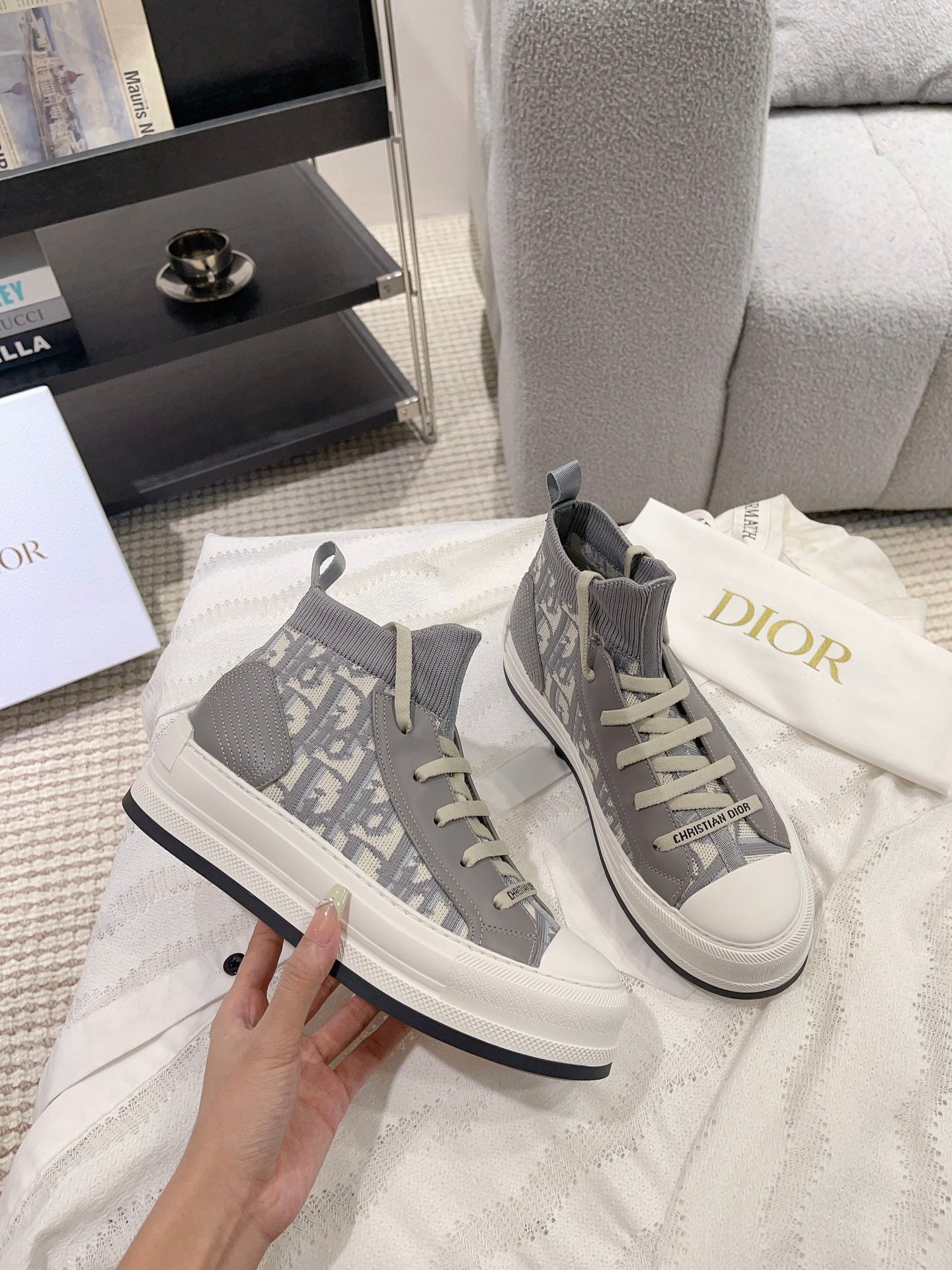 CHD Sneakers  2 Color 's