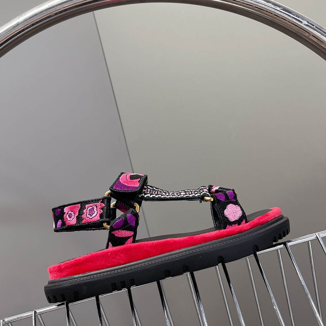 CHD Slippers 2 Color s