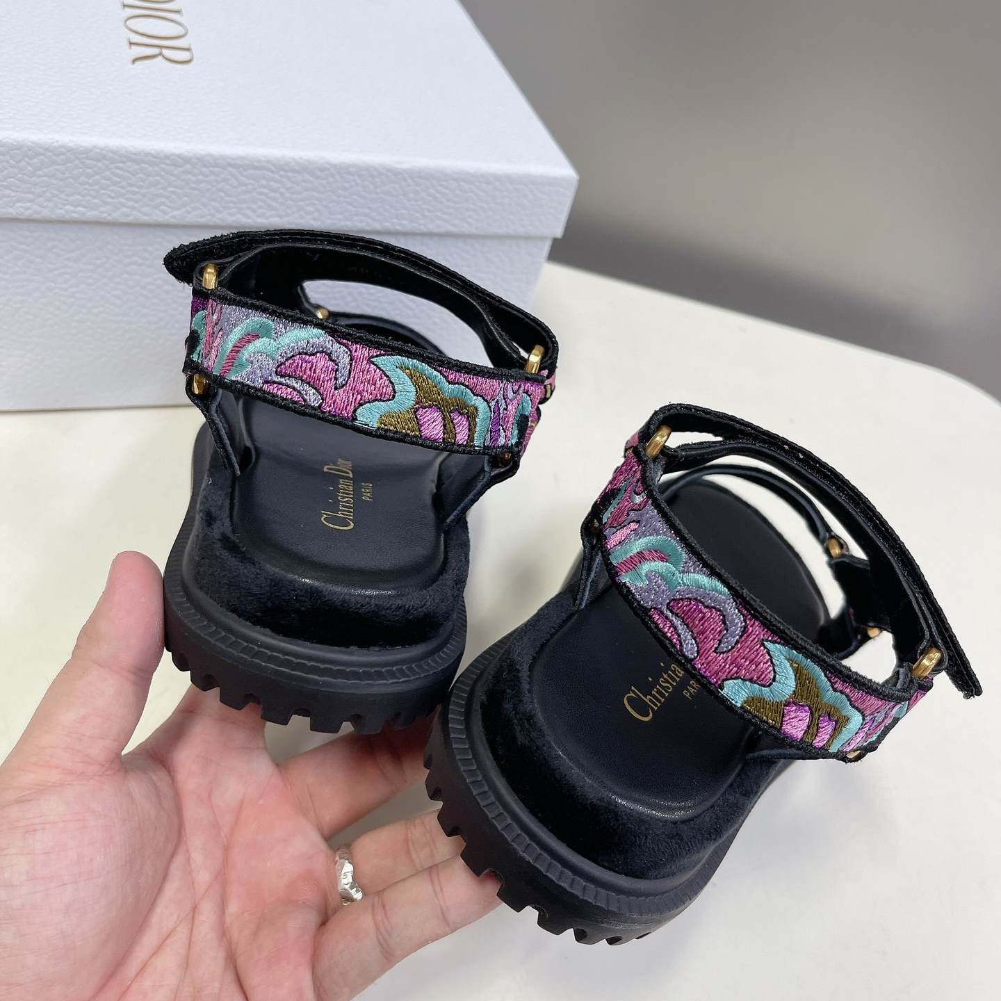 CHD Slippers 2 Color s