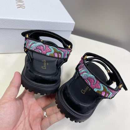 CHD Slippers 2 Color s