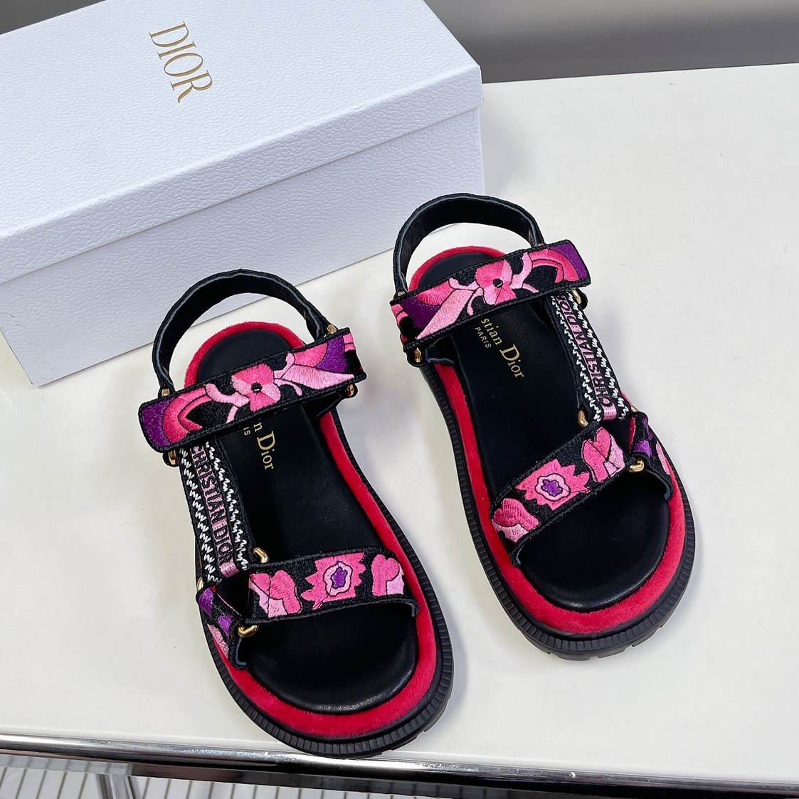 CHD Slippers 2 Color s