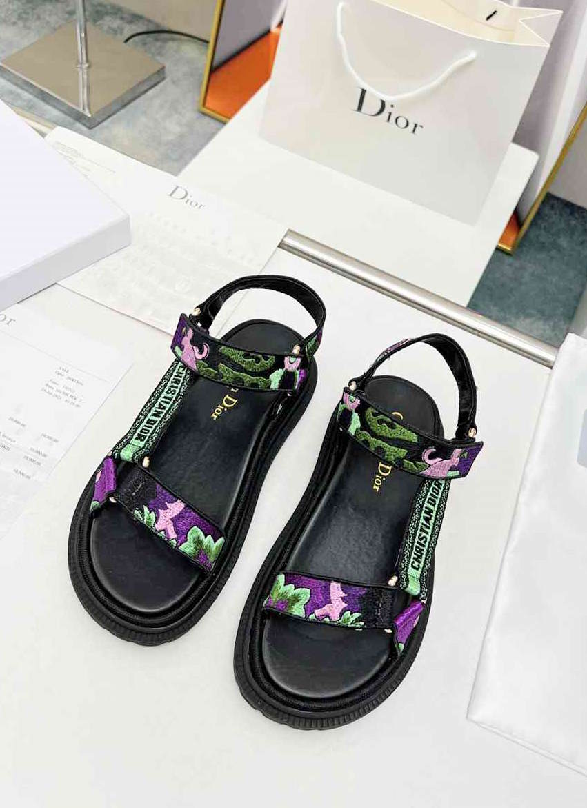 CHD  Slippers Sandals 2 Color 's