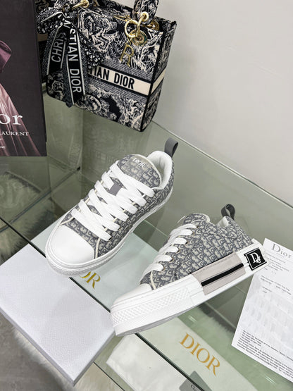 CHD Sneakers 2 Color 's